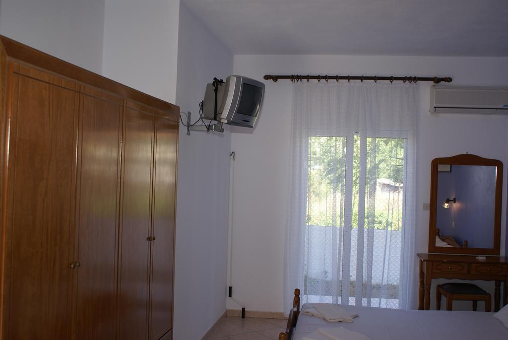 Andrianna Apartments アマウディア 部屋 写真